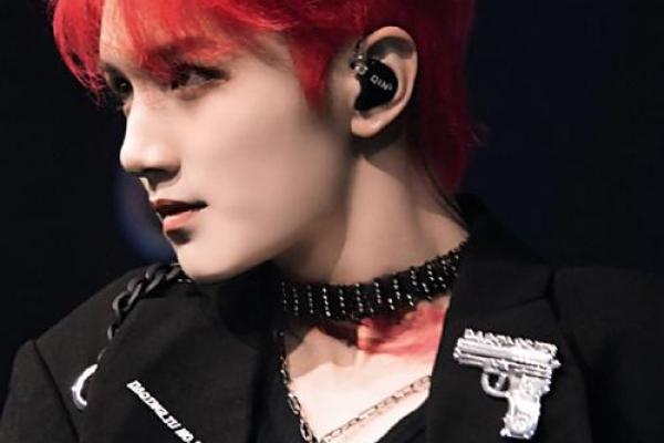 灵超签售头饰多少钱 灵超签售头饰多少钱