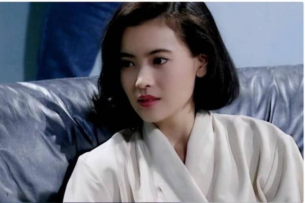 蓝洁瑛八字命理解析揭秘其命运起伏之谜 蓝洁瑛八字命理解析揭秘其命运起伏之谜