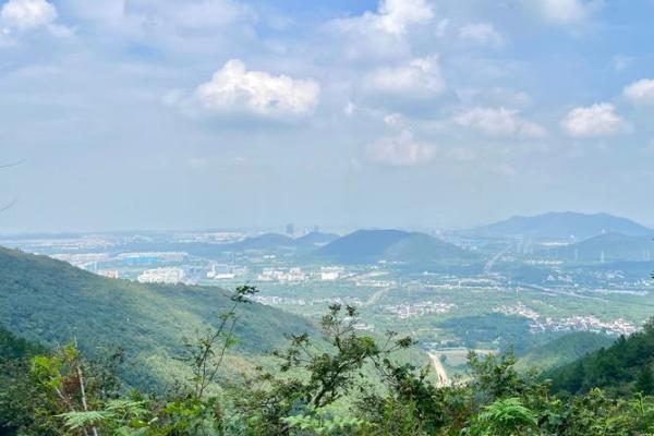 囚笼山风水