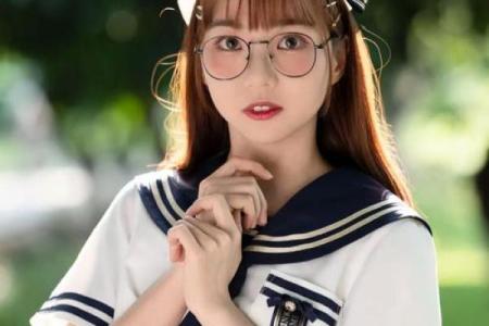 朋友圈发照片一定要PS的星座女