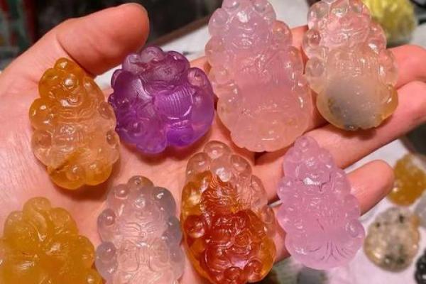 粉色水晶的风水作用增强爱情运势 粉色水晶的风水作用增强爱情运势