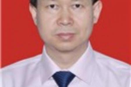 杨森八字