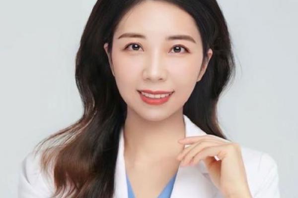 紫薇斗数医生