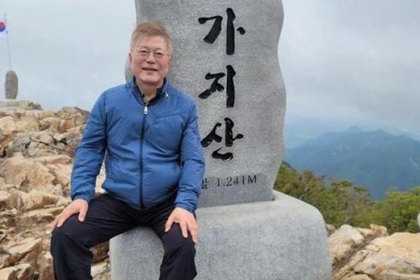 文在寅八字 文在寅八字