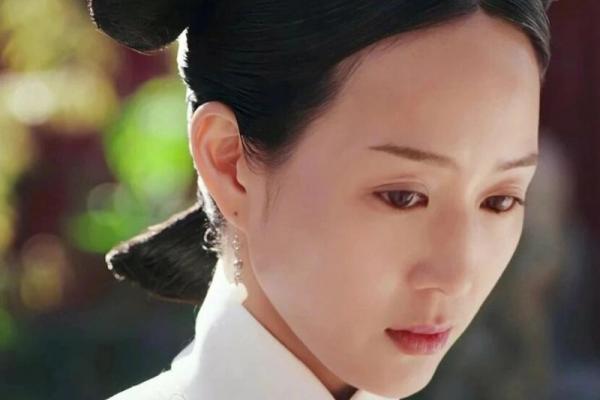 海兰小天使“八字眉”上线,她才是《如懿传》活得最明白的女人 海兰小天使“八字眉”上线,她才是《如懿传》活得最明白的女人