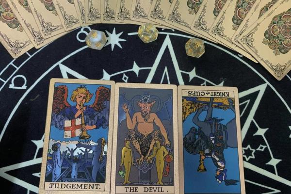 塔罗测试:婚姻是不是走到尽头了? 塔罗测试:婚姻是不是走到尽头了?