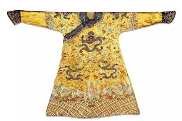 古旧龙袍风水摆放 古旧龙袍风水摆放