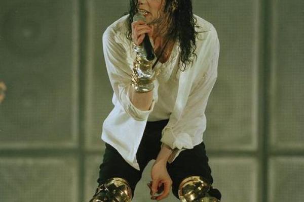 杰克逊八字 杰克逊八字