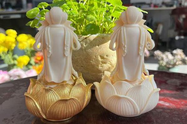 五行缺火的人车内可以放观音像吗