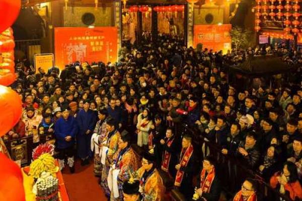 城隍庙灵签抽签仪式视频