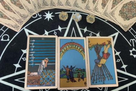 塔罗测试：你离浪漫的爱情，还缺了啥？