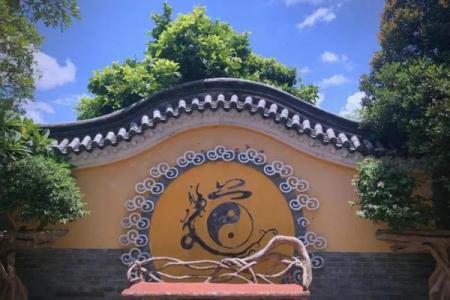 海南文笔峰道观算命