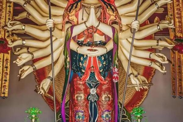 圣笑圣观音灵签 圣笑圣观音灵签