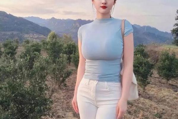 八字硬的女人 八字硬的女人