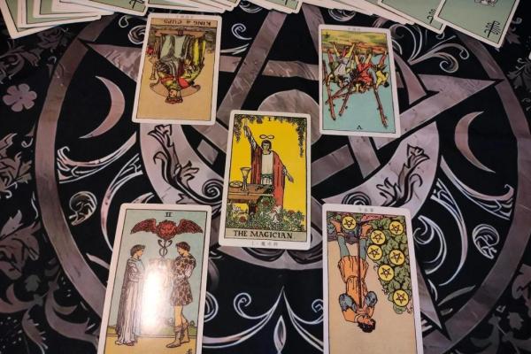 塔罗测试：年后，你的事业发展？